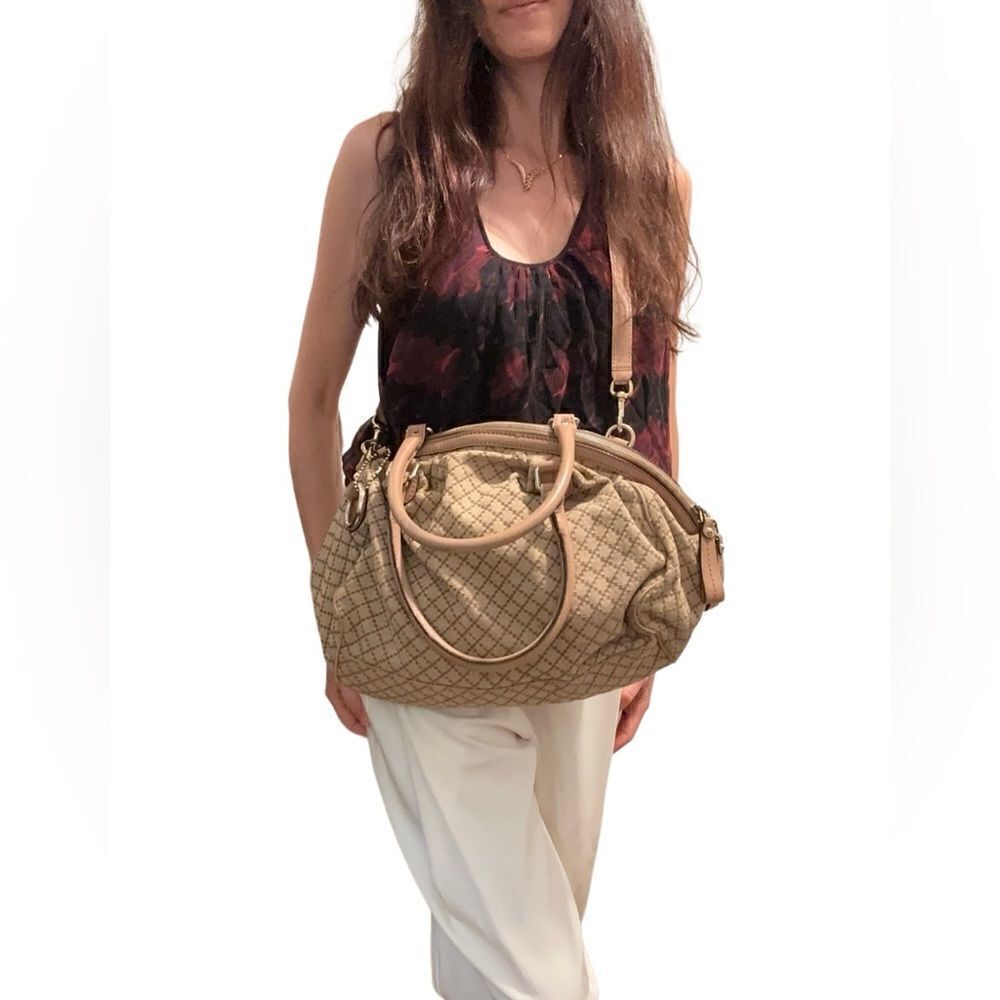 Authentic Gucci tote with strap - Picture 3 of 16